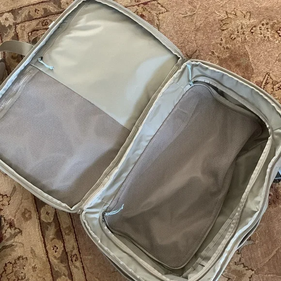 Patagonia Black Hole MLC 45L - Picture 7 of 12